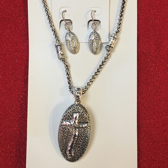 Cross necklace with earrings