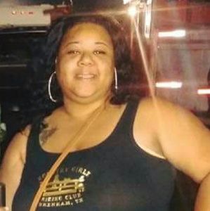 Meet your Posher, Rochelle