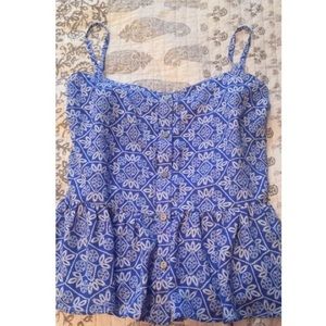 Boutique flare out shirt