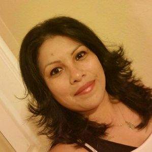 Meet your Posher, Bonnie