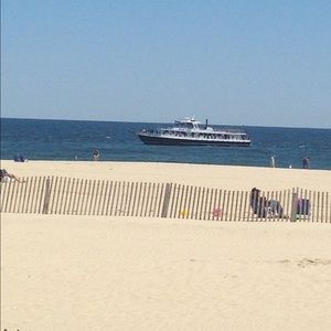 Meet your Posher, Gale