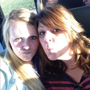 Meet your Posher, Carla