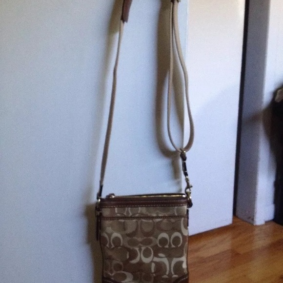 Coach swing pack purse