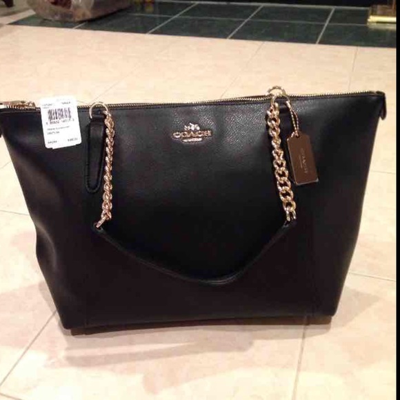 Coach Handbags - Authentic Coach Handbag NWT
