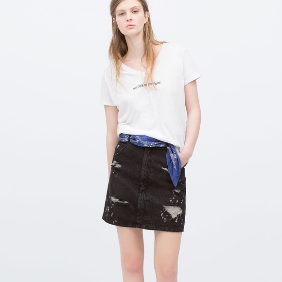 Zara skirt with distress details