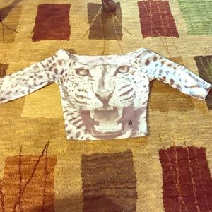 XS tiger half shirt