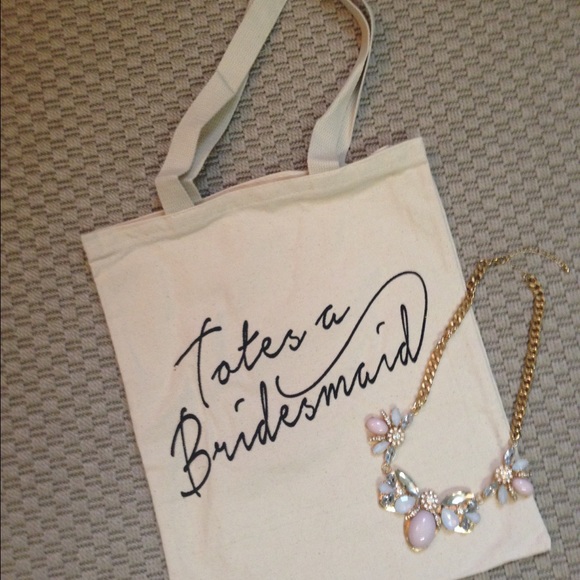 💢SOLD OUT💢 Totes a Bridesmaid tote - Picture 4 of 4
