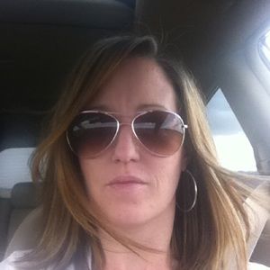 Meet your Posher, Tiffany