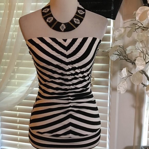 bebe Tops - BEBE STRAPLESS