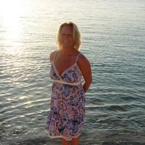 Meet your Posher, Tina