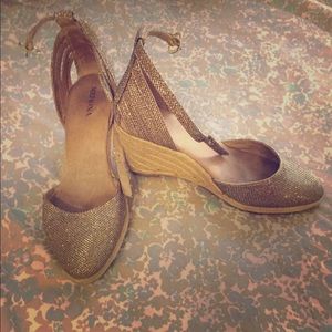 Gold glitter espadrille wedges