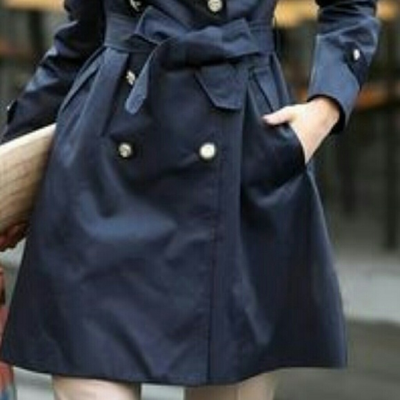 The Limited ♥❤Trench coat♥❤🌹 - Picture 2 of 3