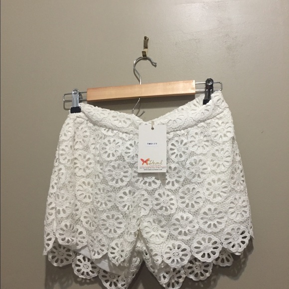 Lace shorts