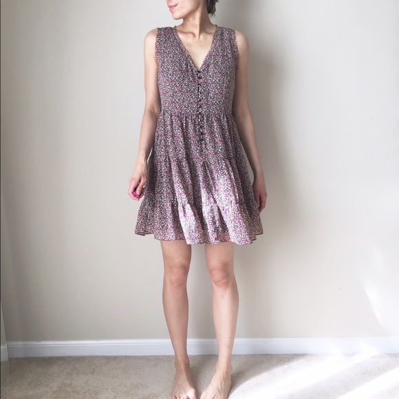 Dresses & Skirts - Chiffon light dress with lining