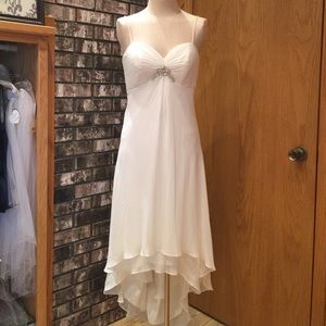 Outdoor or Beach Wedding Dress