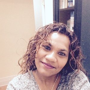 Meet your Posher, Mala