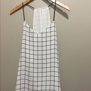 White and black tank