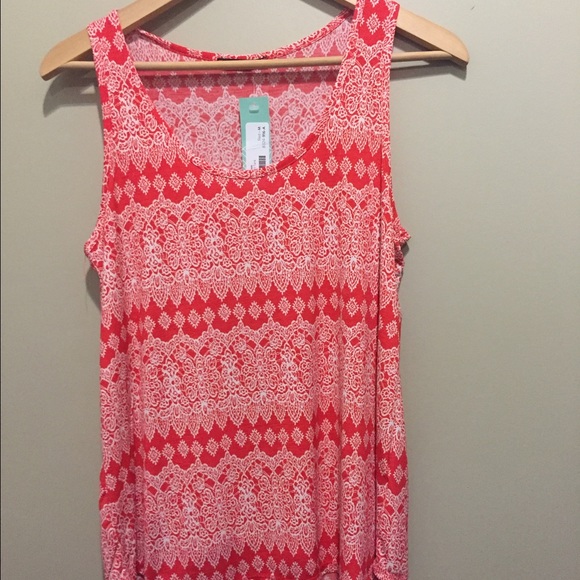 Graphic print tank
