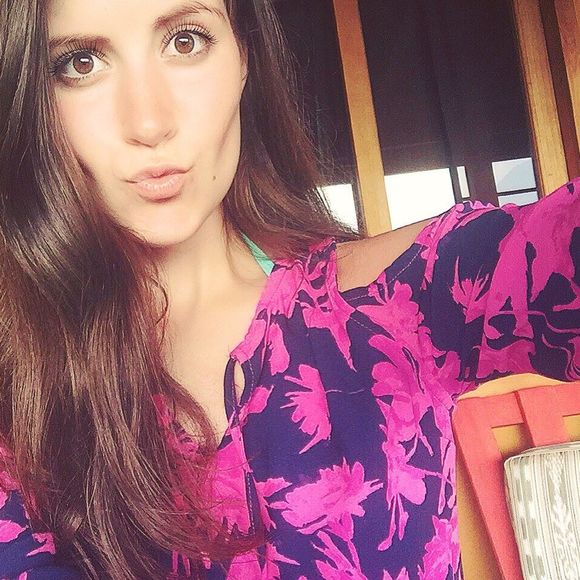 Meet your Posher, Danielle - Picture 1 of 1