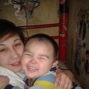 Meet your Posher, Simona