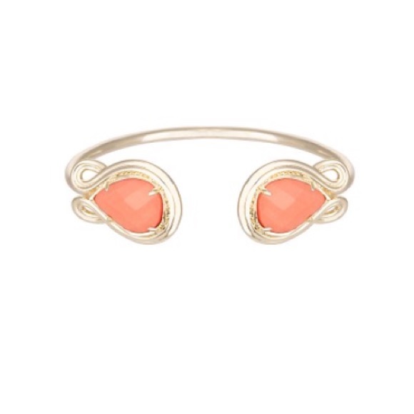 Kendra Scott Andy Bracelet in Coral - Picture 4 of 4