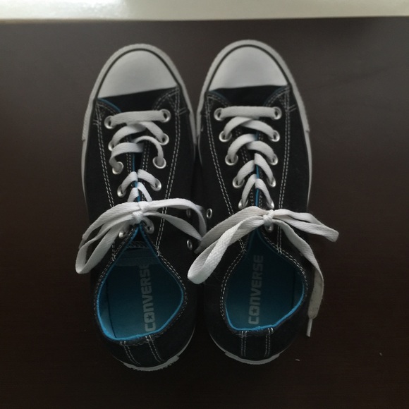 Converse black size 8 Women