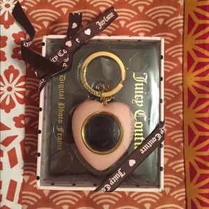 Juicy couture digital frame