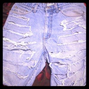 Distressed shorts