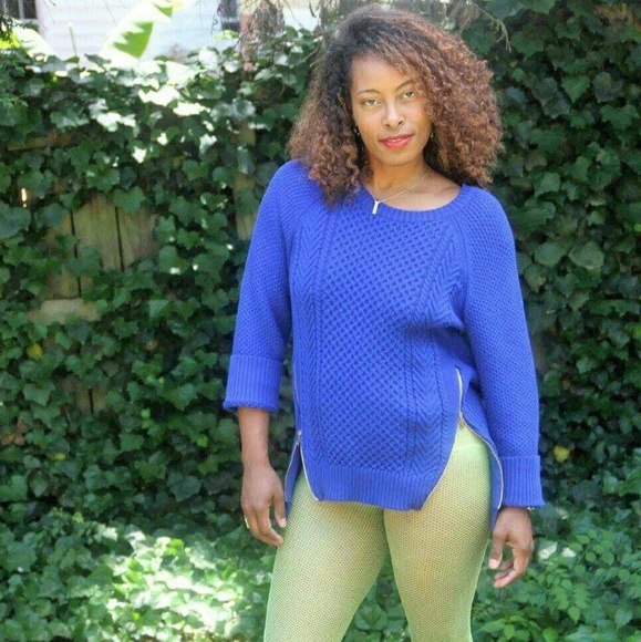 Calvin Klein Sweater
