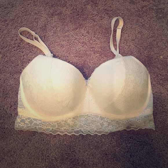 VS pink push up lace bralette. Small (D/DD). NWOT
