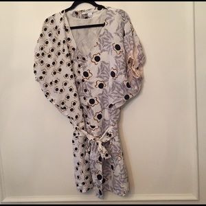 DVF tie waist mini dress in good condition