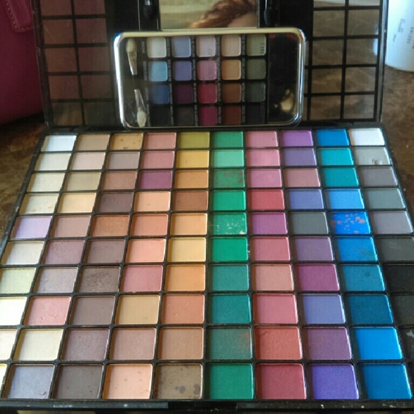 100 colors Elf pallet, 20 colors workshop pallet. - Picture 2 of 2