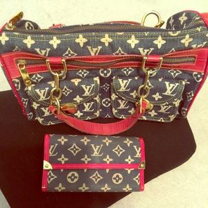 Beautiful bag with wallet