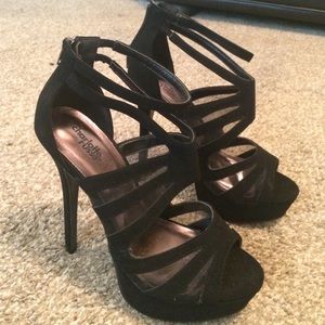 Black Charlotte Russe Heels