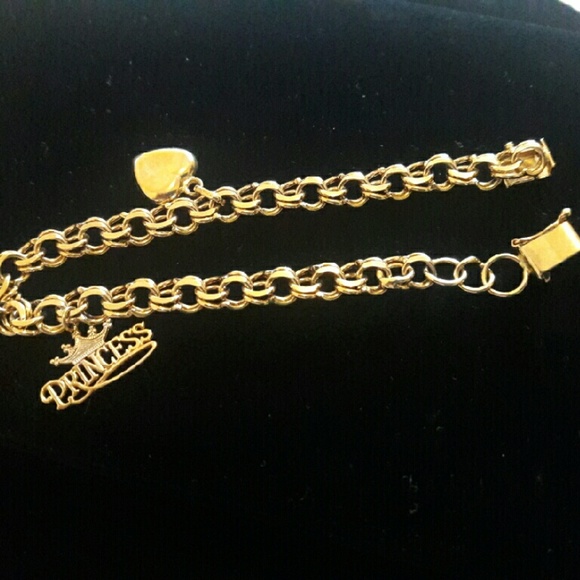 STUNNING LADIES 14K CHARM BRACELET - Picture 2 of 4