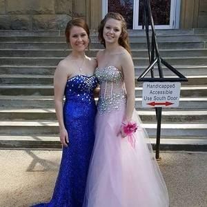 Meet your Posher, Nicole