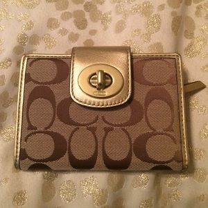 Coach wallet