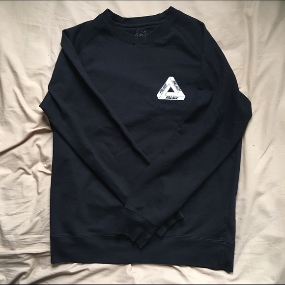 PERFECT PALACE CREW NECK