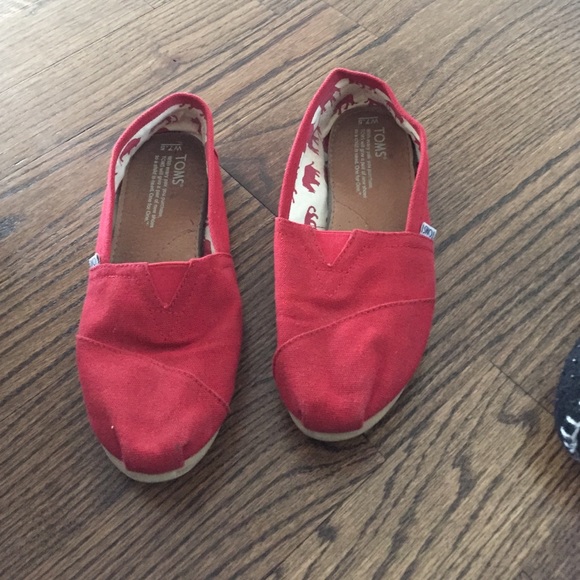 Toms flat red shoes