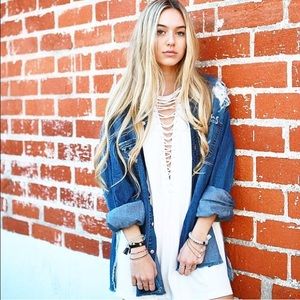 NWOT LF DISTRESSED VINTAGE CHAMBRAY