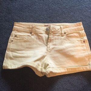 Light yellow cotton on Jean shorts size 4