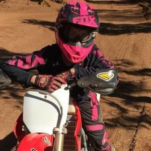 Meet your Posher, Danielle