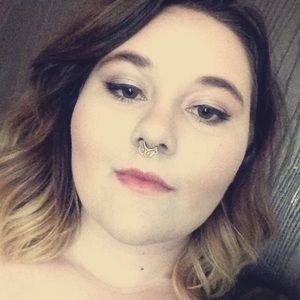 Meet your Posher, Nadia