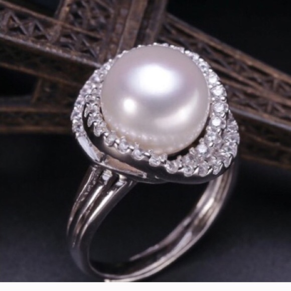 FRESH WATER ADJUSTABLE RING. PRICE FIRM. - Picture 1 of 4
