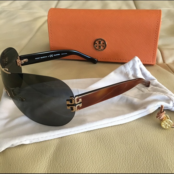 Tory burch sunglasses - Picture 3 of 4
