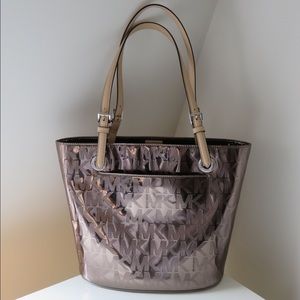 Authentic Michael Kors Tote