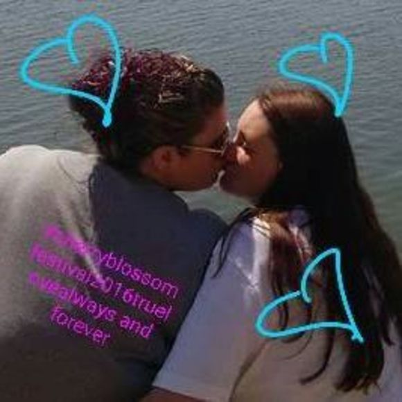 Meet your Posher, Megan - Picture 1 of 1