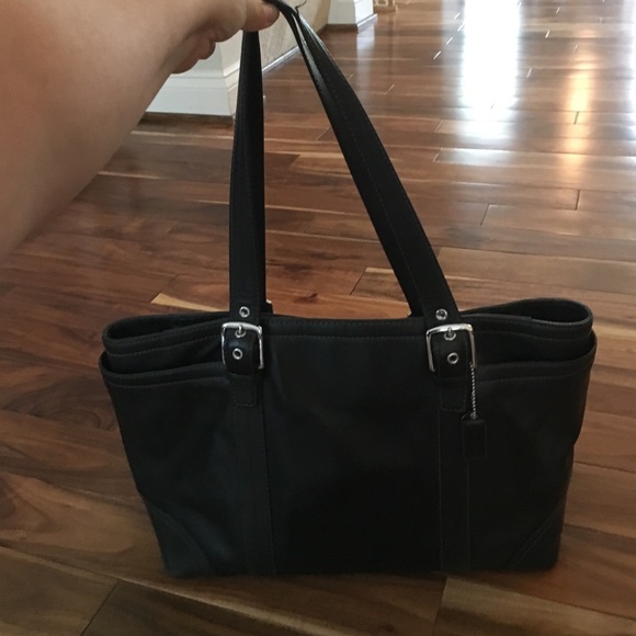 Large Black Coach Tote Bag