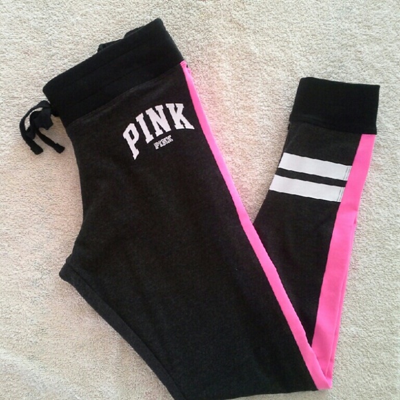 PINK Victoria's Secret Pants - Pink yoga pants