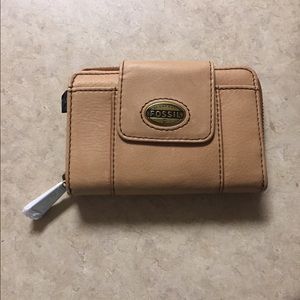 Fossil wallet